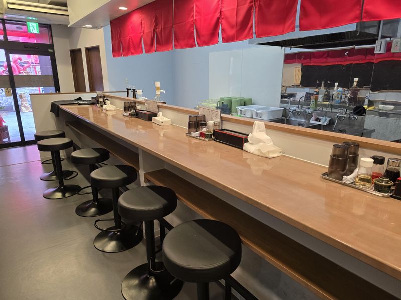 筑豊的担々麺　烏龍　黒崎店のアルバイト・バイト求人情報-02