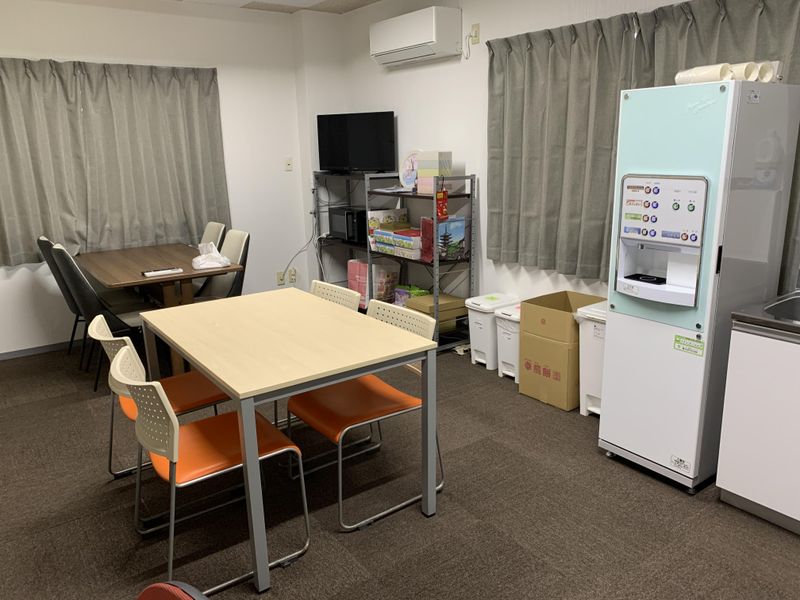 株式会社幸煎餅　物流センター　板井倉庫のアルバイト・バイト求人情報-02