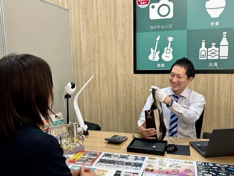 買取専門店 諭吉 エレナ日見店のアルバイト・バイト求人情報-18