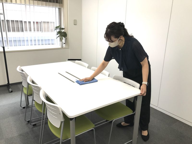 ビジョンセンター西新宿(ビジョンセンター新宿マインズタワー店同時募集)のアルバイト・バイト求人情報-05