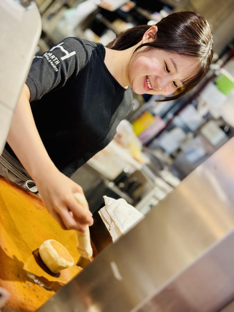 ガレットカフェ&スモークグリルHEARTH(ハース)　池袋店のアルバイト・バイト求人情報-05