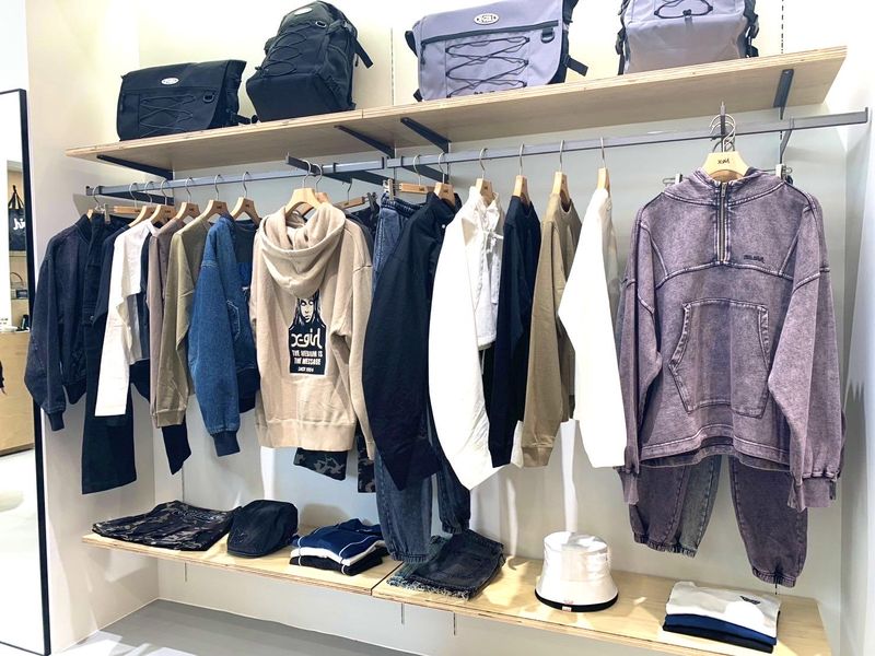 XLARGE/X-girl レイクタウンアウトレット店のアルバイト・バイト求人情報-04