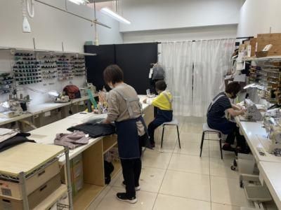 マジックミシン　エミフルMASAKI店のアルバイト・バイト求人情報-02