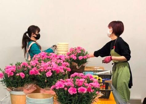 (株)肆矢花き卸売市場