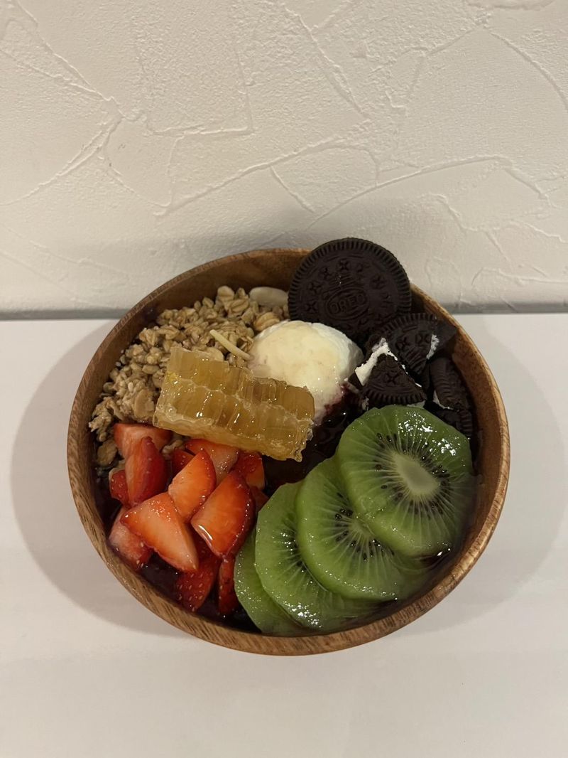 PLUSヨーグルト×アサイーのアルバイト・バイト求人情報-02