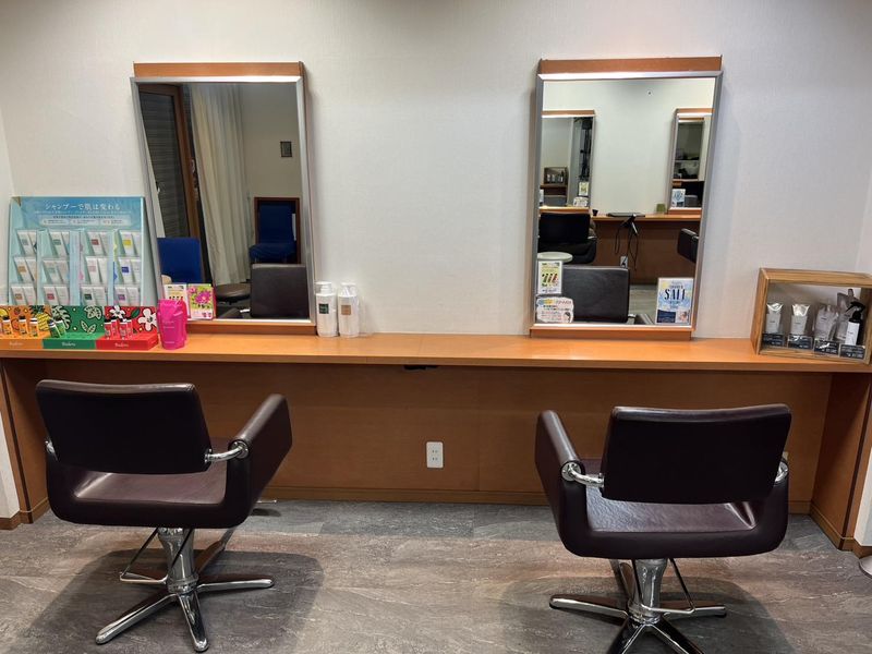Hair Design Slope　幕張本郷店(有限会社スロープ)のアルバイト・バイト求人情報-02
