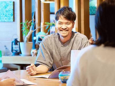 株式会社アミナコレクション