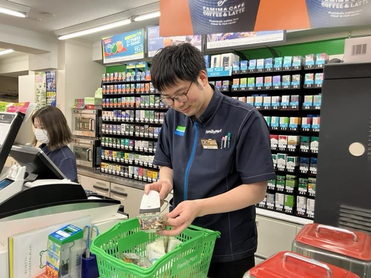 ファミリーマート　下井草駅南口店のアルバイト・バイト求人情報-02