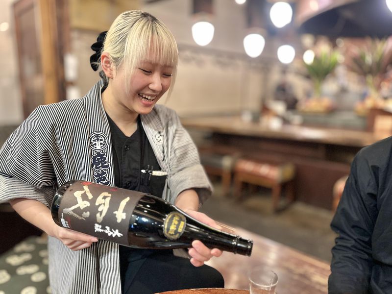 株式会社チームバリスタ　炉ばた　鹿芭莉〜シカバリ〜の派遣求人情報