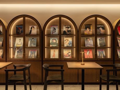 L’OFFICIEL COFFEE(ロフィシェルコーヒー)　表参道のアルバイト・バイト求人情報-01