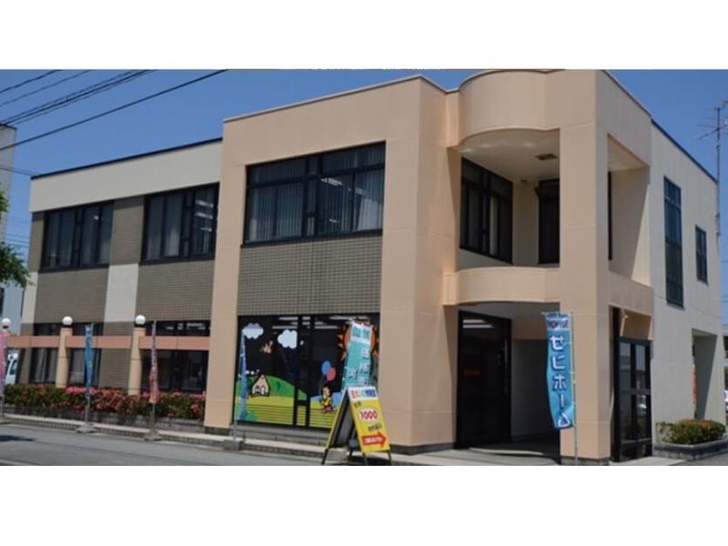 株式会社とやまサンホーム　高岡店のアルバイト・バイト求人情報-01