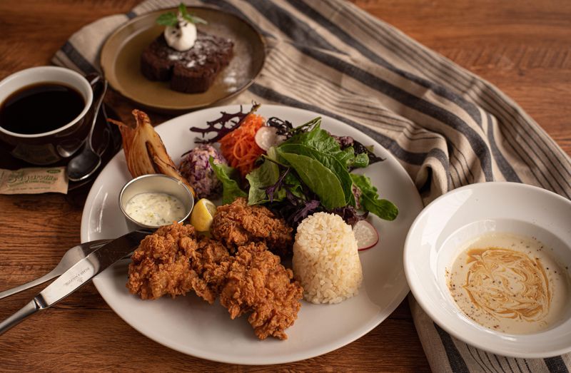 マザームーンカフェ　umie店のアルバイト・バイト求人情報-03