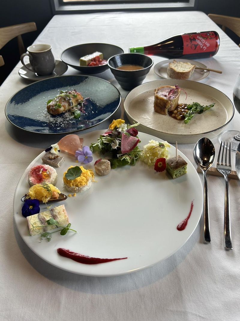 restaurant capucine(レストランカプシーヌ)のアルバイト・バイト求人情報-03