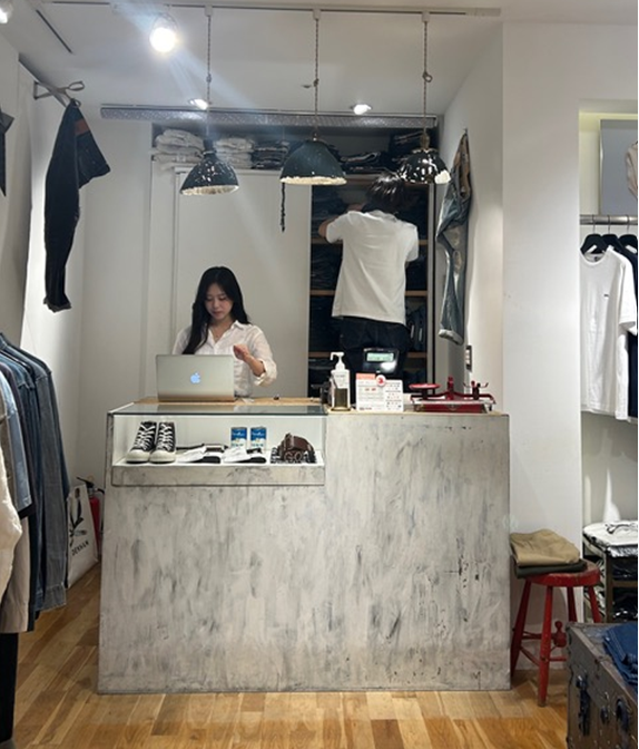デンハム　二子玉川店のアルバイト・バイト求人情報-03