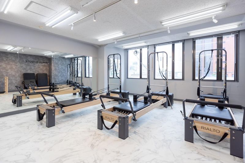 STUDIO LUNA ~Pilates&Bodymake~@uX