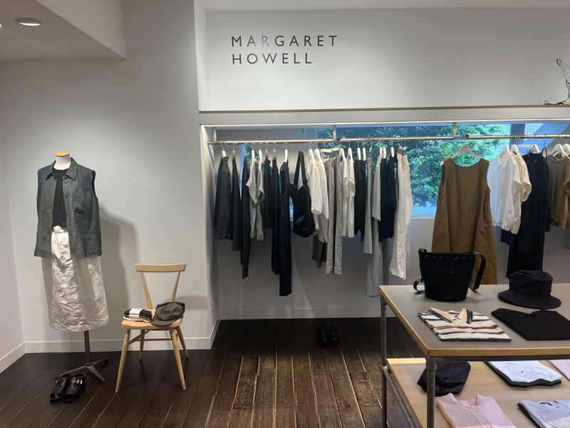 マーガレットハウエル札幌三越店のアルバイト・バイト求人情報-04