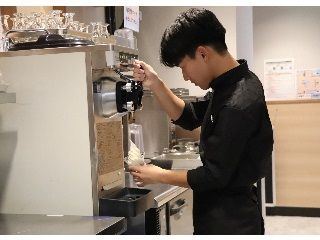 ガスト　横須賀中央店のアルバイト・バイト求人情報-05