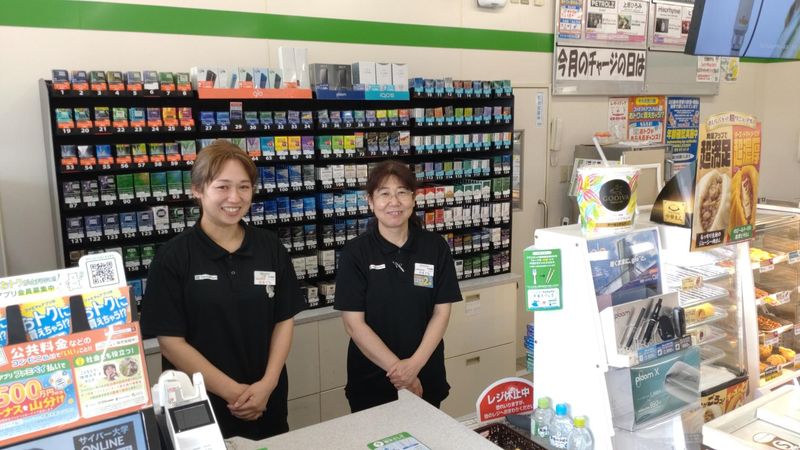 ファミリーマート 長崎高浜町店のアルバイト・バイト求人情報-02