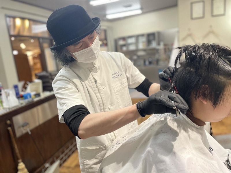 ヒビヤセントラルマーケット　理容ヒビヤのアルバイト・バイト求人情報-02