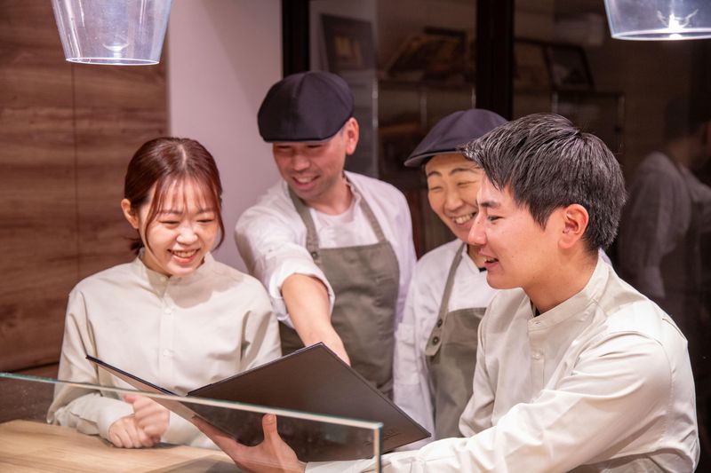 矢澤チキン 東京ミッドタウン店のアルバイト・バイト求人情報-03