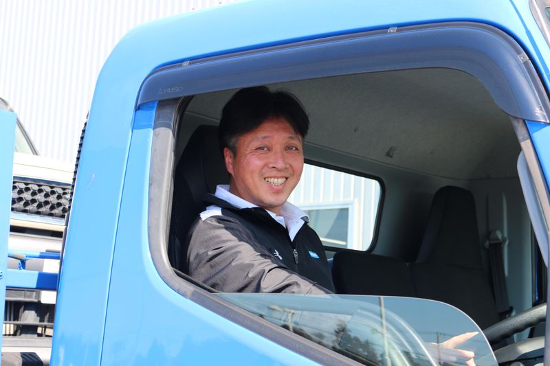 株式会社WECARS(ウィーカーズ)　川西店/7svbの求人情報