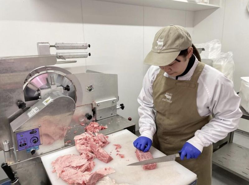 あんずお肉の工場直売所　たまプラーザ店(株式会社シノダ)のアルバイト・バイト求人情報-04