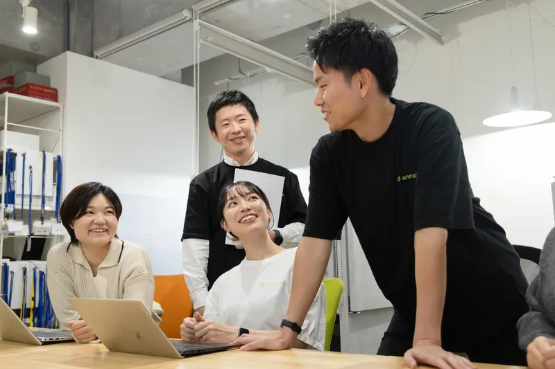 デコボコベース株式会社の求人・転職情報