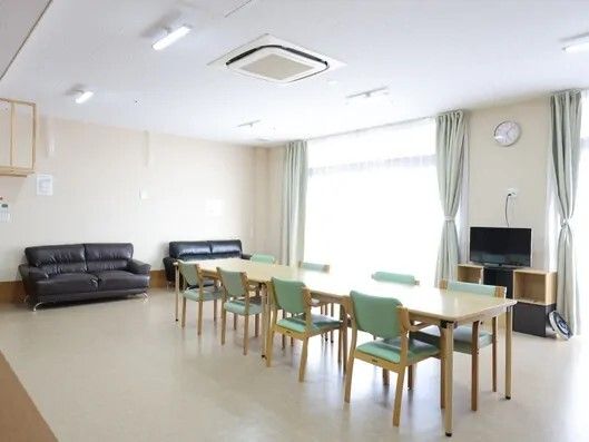 株式会社吉清会　住宅型有料老人ホームかりん明和のアルバイト・バイト求人情報-03