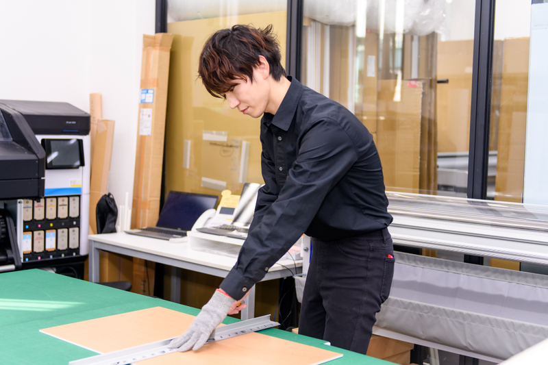 アクセア表参道店のアルバイト・バイト求人情報-02