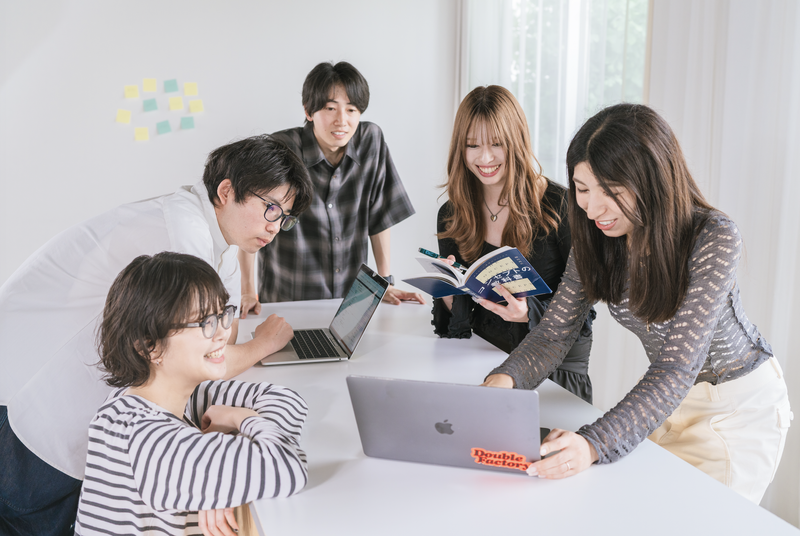 ダブルファクトリー株式会社の求人・転職情報