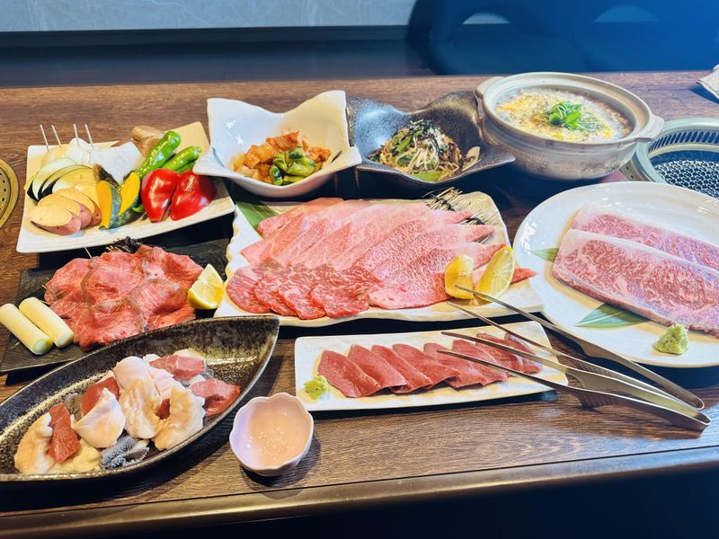 赤坂焼肉うしや 鳥取米子店のアルバイト・バイト求人情報-03