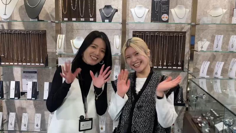 BLESS イオンモール和歌山店(和歌山県和歌山市)のアルバイト・バイト求人情報-02