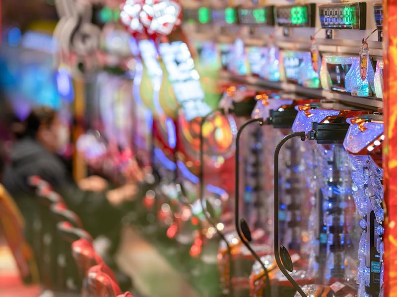 足立区竹の塚にあるパチンコ店 (株式会社ミレ・キャリア)のアルバイト・バイト求人情報-05