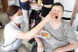 桜花園のアルバイト・バイト求人情報-02