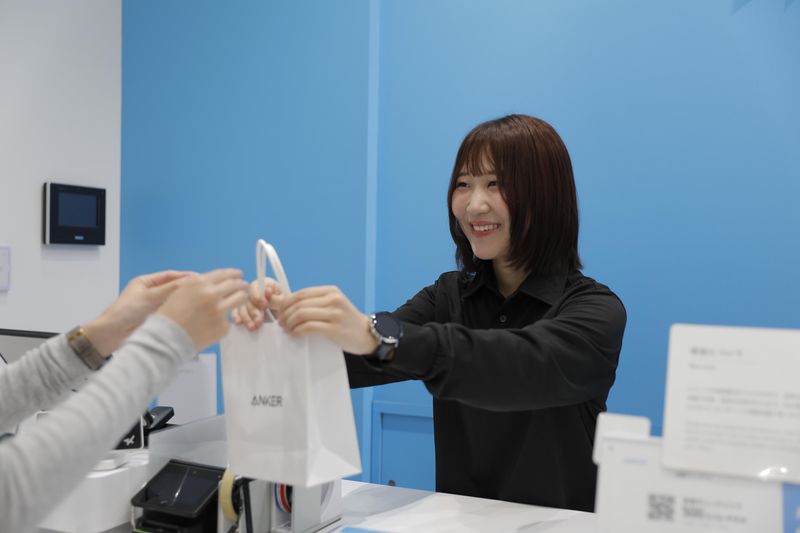 Anker Store表参道のアルバイト・バイト求人情報-02