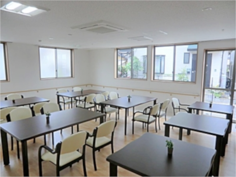 こもれびの里茨木のアルバイト・バイト求人情報-04