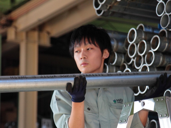株式会社秦商事　徳島本社
