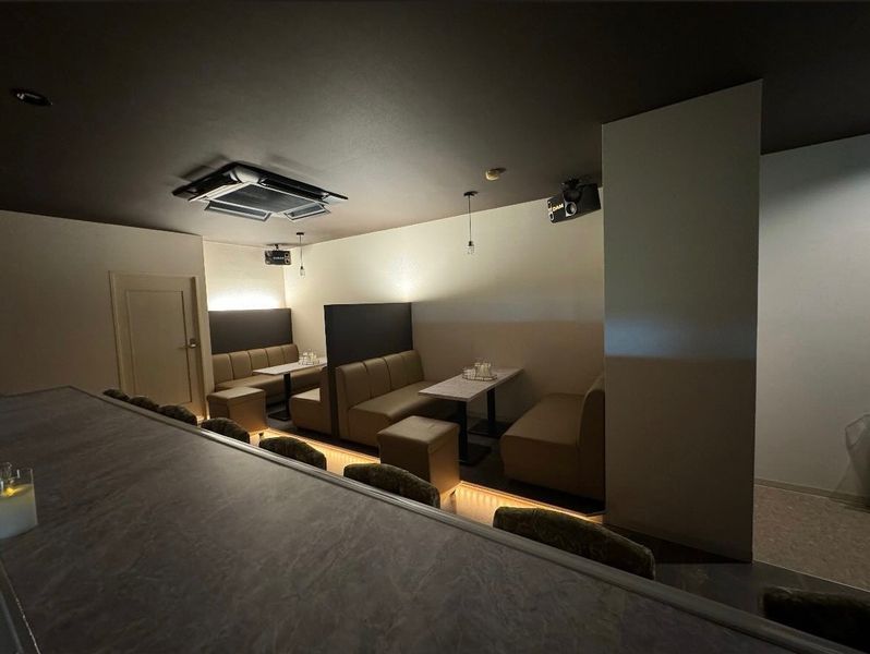 Lounge MILLIONのアルバイト・バイト求人情報-02