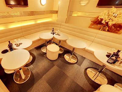PUB CLUB YIN GOT~インゴット~のアルバイト・バイト求人情報-03