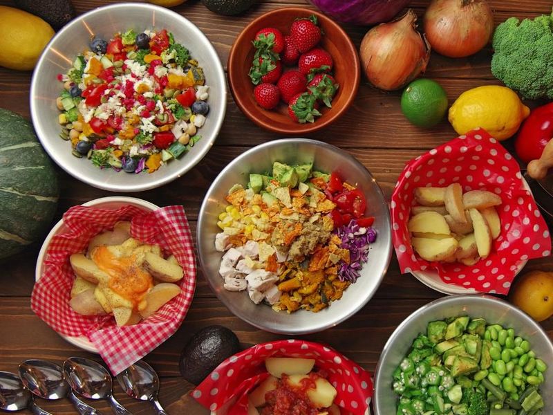 KIYOHACHI CHOPPED SALAD 元町店のアルバイト・バイト求人情報-02