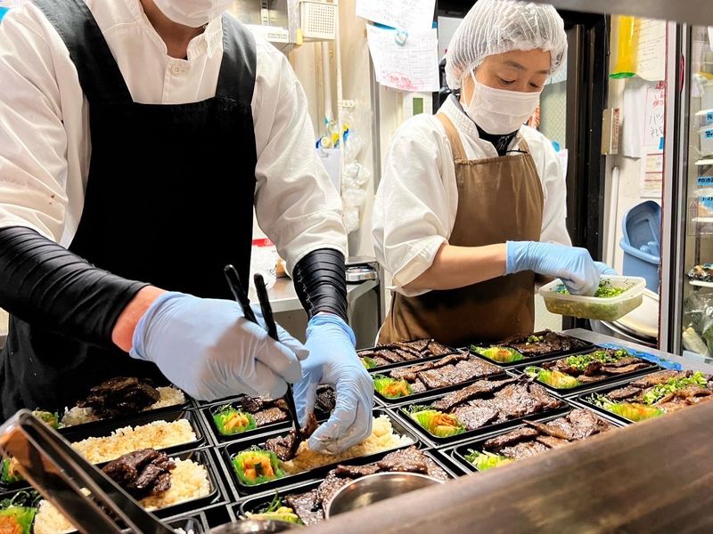 焼肉問屋牛蔵のアルバイト・バイト求人情報-03