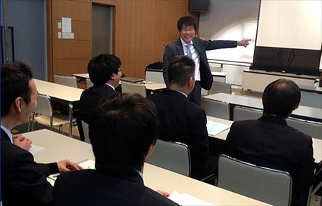 ファイブスタータクシー株式会社【明石西営業所】<ロイヤルリムジングループ>