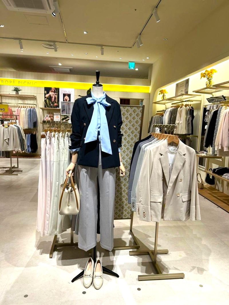 ロペピクニック イオンモール草津店のアルバイト・バイト求人情報-03