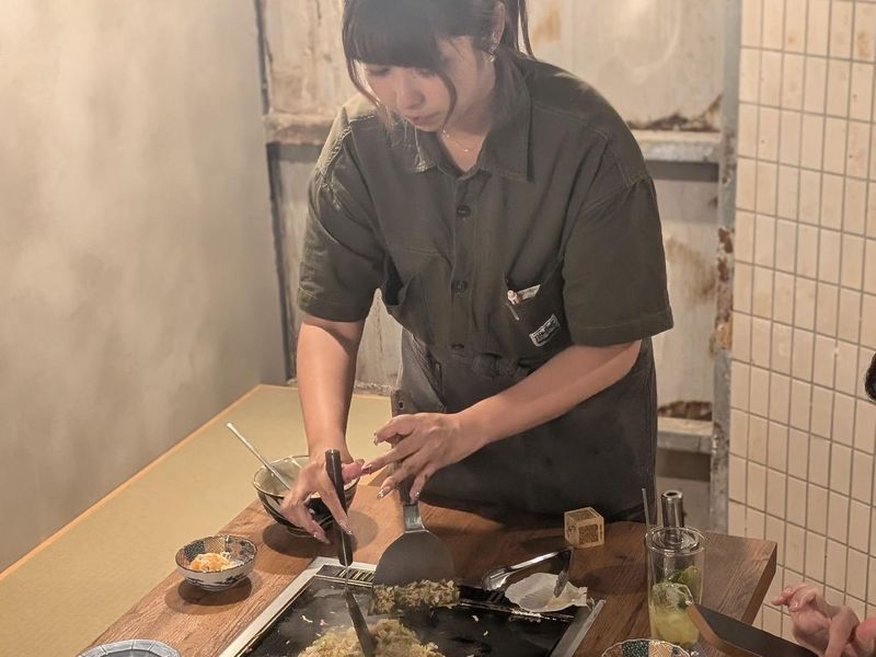 <琉球海鮮・すし・浜焼き・もんじゃ　ほろろ>のアルバイト・バイト求人情報-03