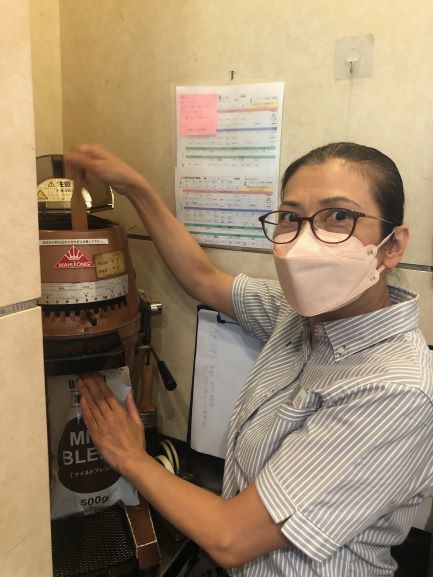 ドトールコーヒーショップ 葛西駅前店のアルバイト・バイト求人情報-03