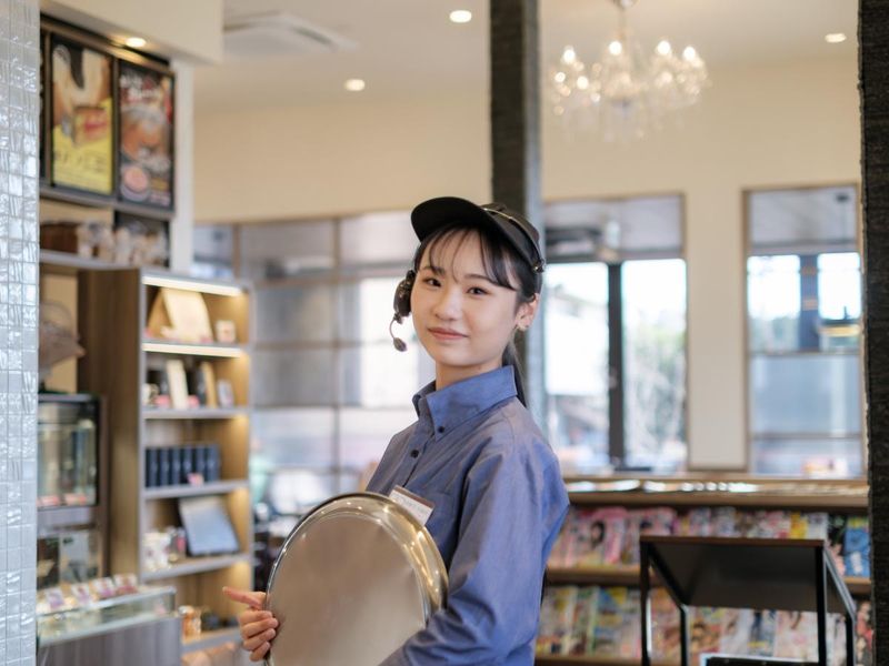 株式会社矢木楽器店　カフェヨシノ　庄内緑地公園店の求人情報