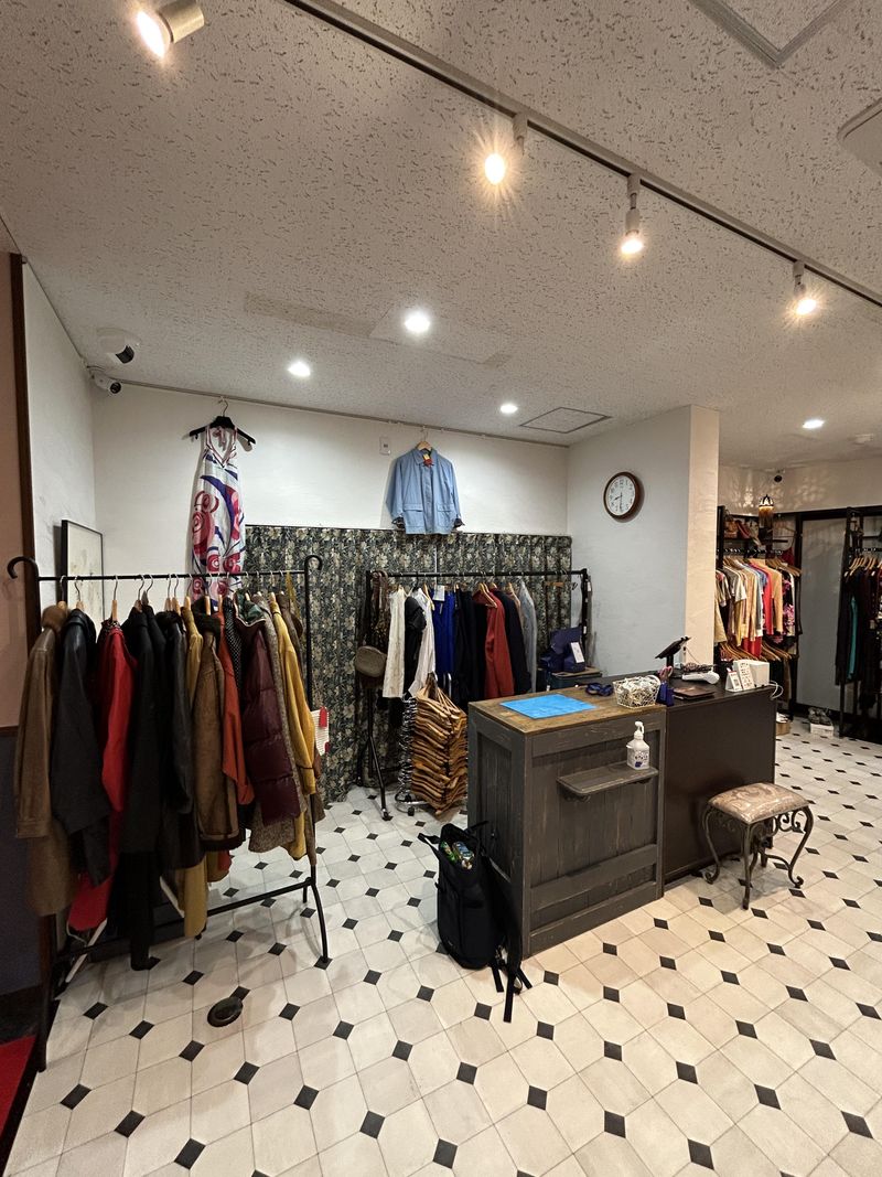 Luxury&Vintage anqasのアルバイト・バイト求人情報-05