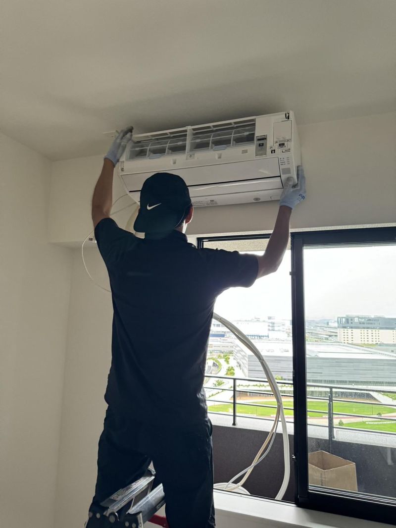 応募多数の為早い者勝ち！エアコン工事は安心の電気工事士にお任せ♪激安！人気のプラズマクラスター搭載機種！工事付き！保証付き！配送込！取り外し無料！エリア限定 応募多数の為早い者勝ち！エアコン工事は安心の電気工事士にお任せ