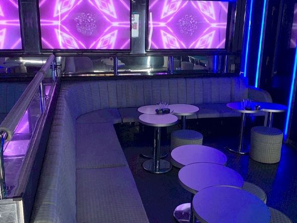 Sound Bar AVANT~サウンドバーアヴァント~のアルバイト・バイト求人情報-03