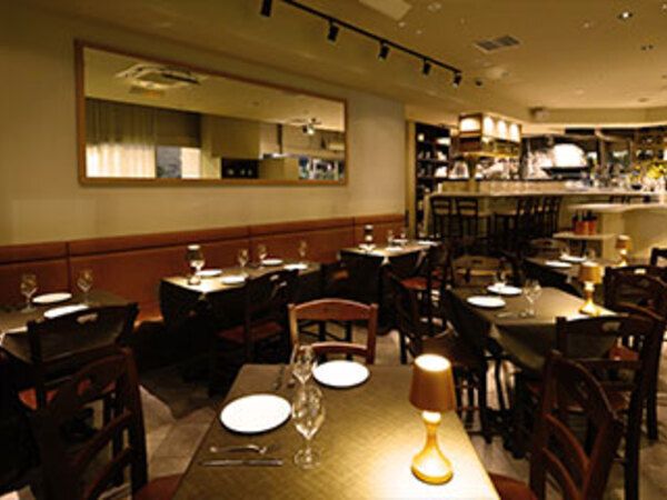 株式会社ワイズテーブルコーポレーション　 SALVATORE CUOMO & BARの求人・転職情報